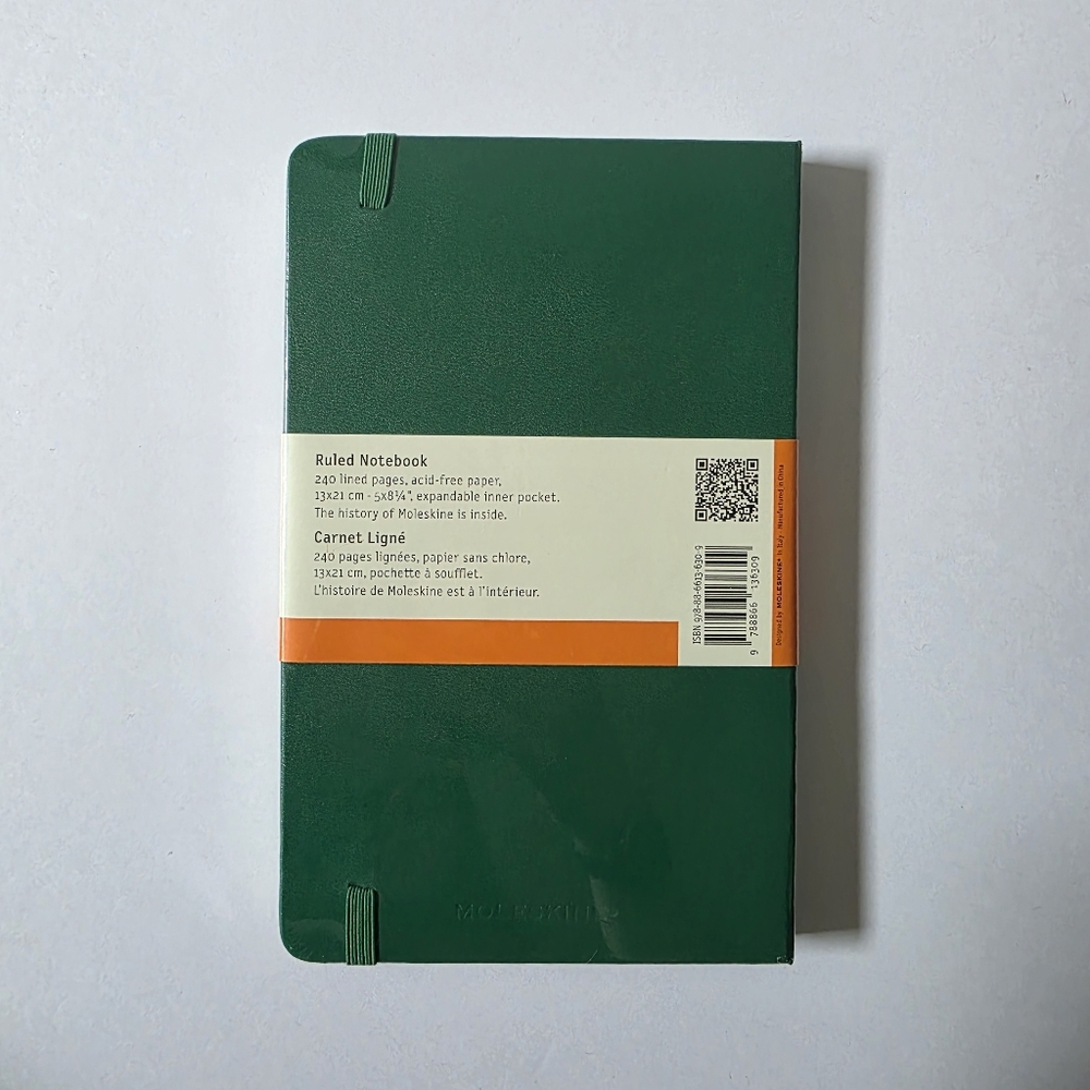 New Moleskine Ruled Notebook - Picture 2 of 2